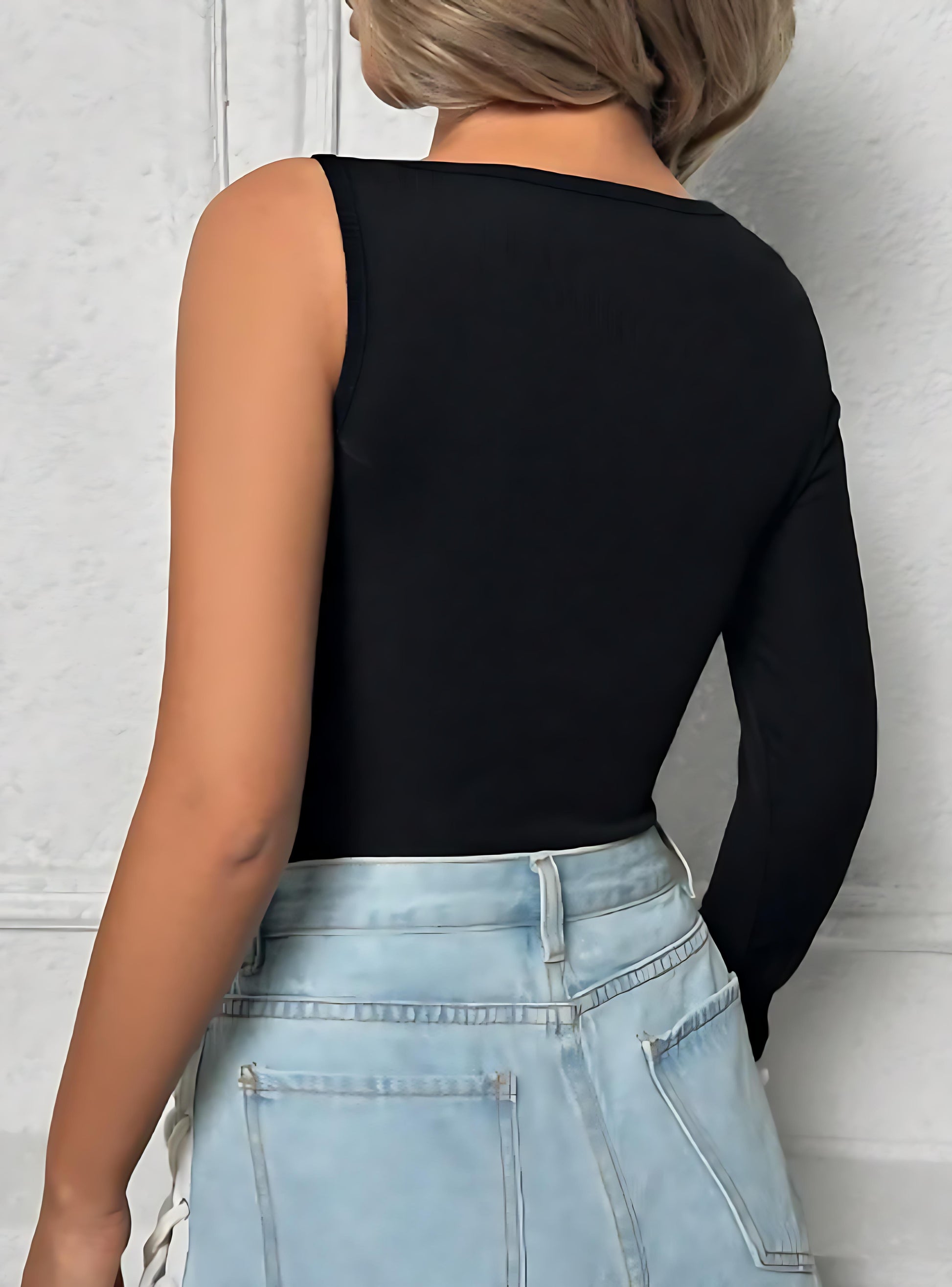 Black Cut Out Detail asymmetric Neck Crop Top